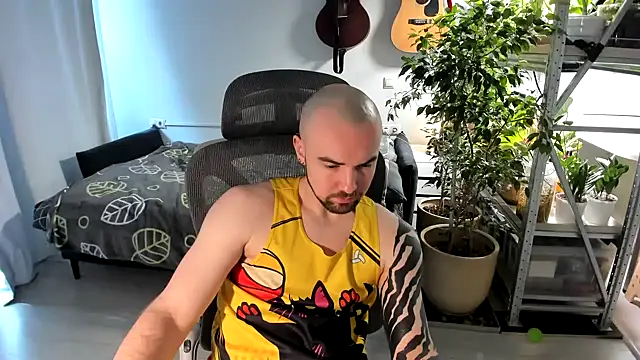 KitteanHard online show from 06-14-26, 11:01