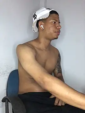 J erick online show from 07-17-26, 02:56