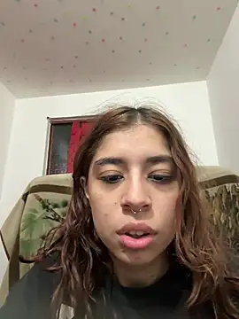 Cherry Luna1 online show from 06-19-26, 11:41