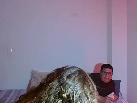 Chiquisexy1 online show from 06-18-26, 09:19