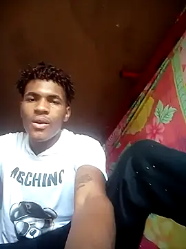 dantecruz19 online show from 07-16-26, 10:38