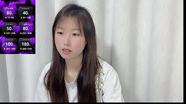 Snapshot of 77-Xiaodigua chatting on 06-16-26, 03:14 77-Xiaodigua online show from 06-16-26, 03:14