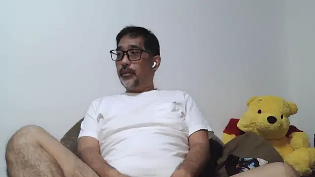 Snapshot of komadanaoki chatting on 08-10-26, 12:47 komadanaoki online show from 08-10-26, 12:47