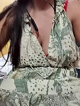 Snapshot of Romantic_riya_06 chatting on 07-16-26, 05:41 Romantic riya 06 online show from 07-16-26, 05:41