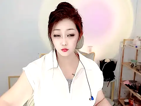 Mimi131499 online show from 07-24-26, 12:36