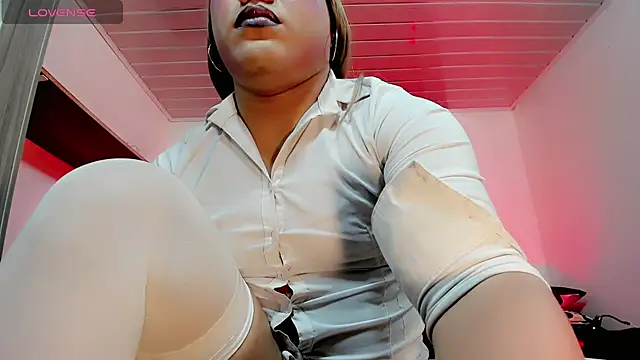 lisa armas online show from 07-02-26, 03:34