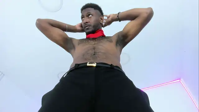 Snapshot of DaddyBlack_ chatting on 06-06-26, 10:03 DaddyBlack online show from 06-06-26, 10:03