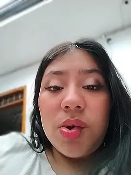 Snapshot of Amber_Herrera chatting on 07-08-26, 01:04 Amber Herrera online show from 07-08-26, 01:04