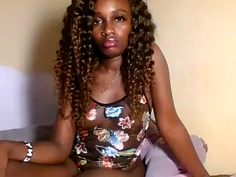 Snapshot of mohsexypretty chatting on 06-11-26, 12:54 mohsexypretty online show from 06-11-26, 12:54