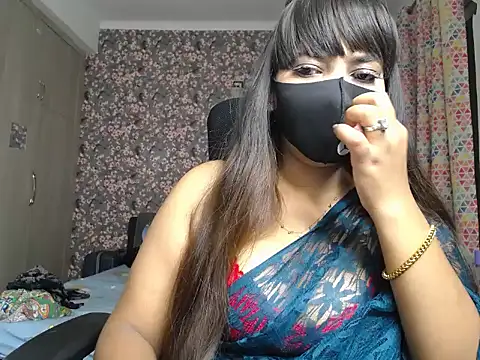 Snapshot of Goddess_Ruhii chatting on 06-15-26, 04:53 Goddess Ruhii online show from 06-15-26, 04:53
