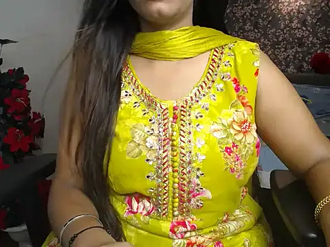Snapshot of Goddess_Ruhii chatting on 07-10-26, 10:23 Goddess Ruhii online show from 07-10-26, 10:23