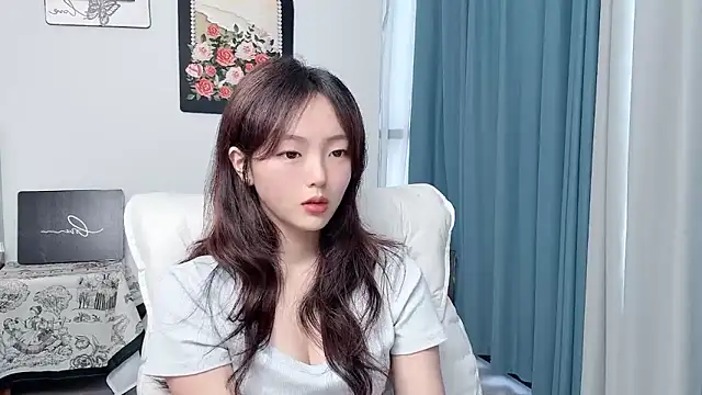 Snapshot of wenwen8888 chatting on 06-17-26, 03:20 wenwen8888 online show from 06-17-26, 03:20
