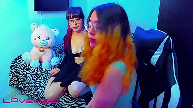 raven kitty online show from 06-10-26, 04:12