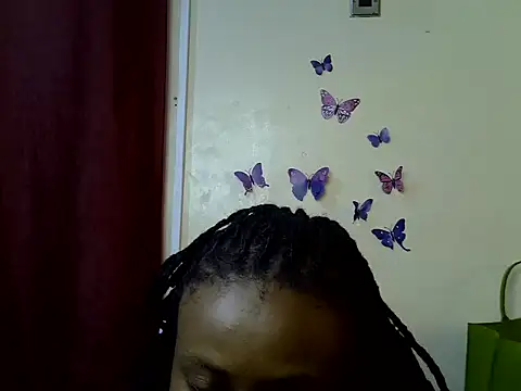 Snapshot of Rasta_tattoooed chatting on 06-10-26, 04:23 Rasta tattoooed online show from 06-10-26, 04:23