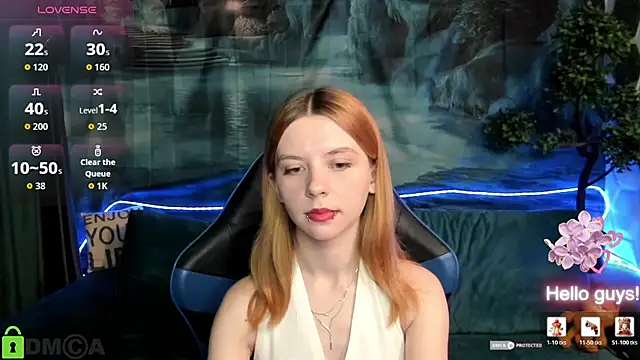 Snapshot of CarolInWonderland chatting on 06-20-26, 06:16 CarolInWonderland online show from 06-20-26, 06:16
