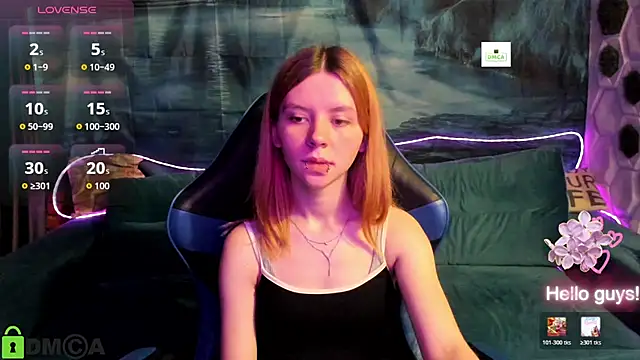 Snapshot of CarolInWonderland chatting on 07-19-26, 06:50 CarolInWonderland online show from 07-19-26, 06:50