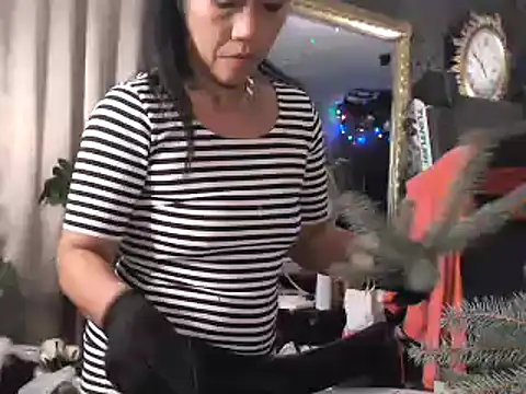 Hornygirltheone online show from 12-05-24, 03:48