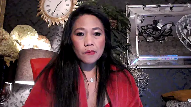 Hornygirltheone online show from 10-31-25, 12:33