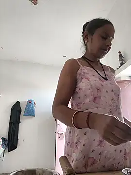 Snapshot of Karishna_hot chatting on 07-05-26, 02:40 Karishna hot online show from 07-05-26, 02:40