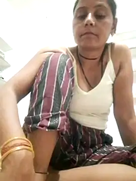 Snapshot of Karishna_hot chatting on 07-17-26, 12:06 Karishna hot online show from 07-17-26, 12:06