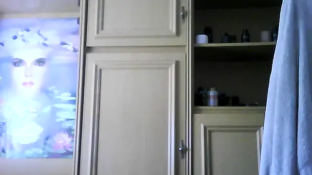 Snapshot of phanton29 chatting on 06-22-26, 11:07 phanton29 online show from 06-22-26, 11:07