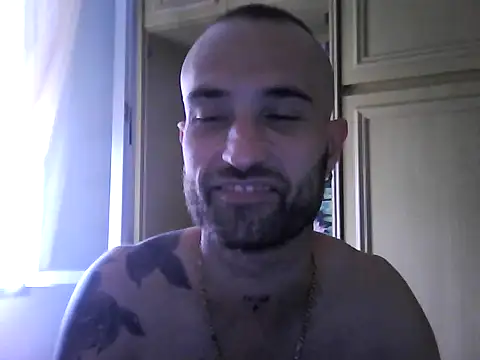 Snapshot of phanton29 chatting on 06-28-26, 11:38 phanton29 online show from 06-28-26, 11:38