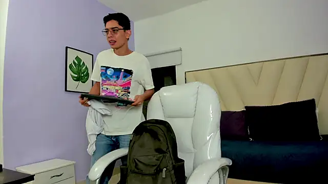 Ethan12  online show from 06-17-26, 03:09