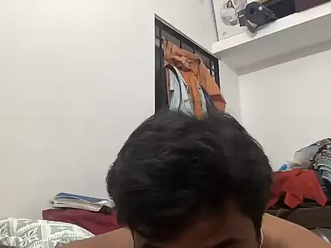 NAVIN0001 online show from 07-18-26, 06:56