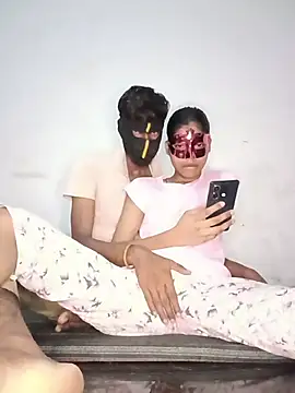 Snapshot of aapki_priya chatting on 07-04-26, 12:06 aapki priya online show from 07-04-26, 12:06