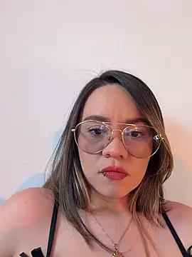 Emma Jonas online show from 06-16-26, 07:49