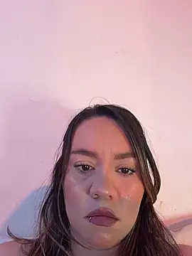 Emma Jonas online show from 06-19-26, 05:50