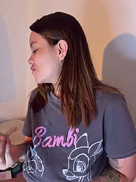 Emma Jonas online show from 07-29-26, 01:42