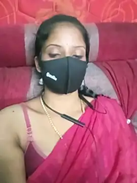 Snapshot of Tamil-chithura chatting on 07-23-26, 04:27 Tamil-chithura online show from 07-23-26, 04:27