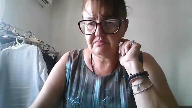 ErikaXShine online show from 08-07-26, 12:07