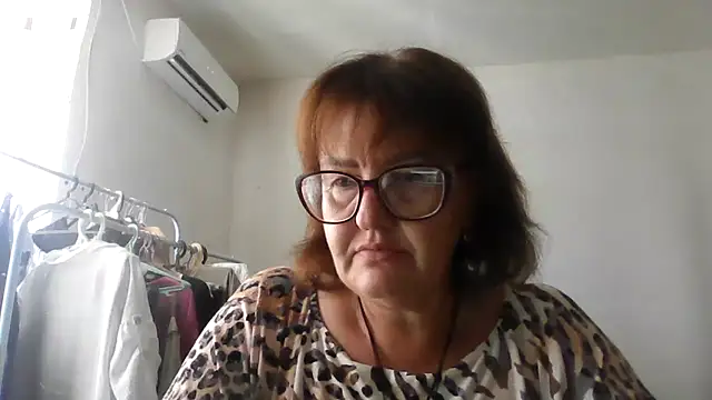 ErikaXShine online show from 08-08-26, 12:07
