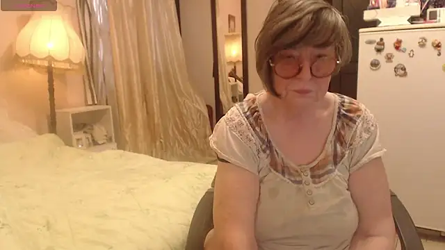 Sharon Amore online show from 05-01-26, 05:39