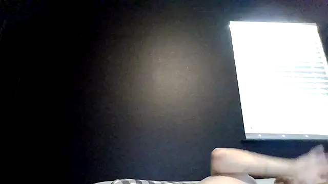 Snapshot of Mikecloudyhawk chatting on 07-01-26, 08:08 Mikecloudyhawk online show from 07-01-26, 08:08