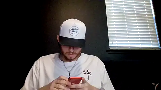 Snapshot of Mikecloudyhawk chatting on 07-06-26, 03:03 Mikecloudyhawk online show from 07-06-26, 03:03