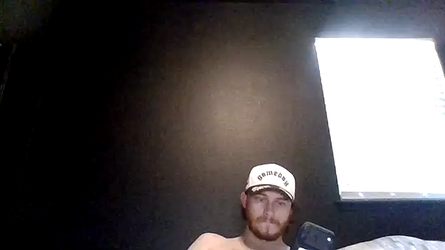 Snapshot of Mikecloudyhawk chatting on 07-18-26, 07:17 Mikecloudyhawk online show from 07-18-26, 07:17