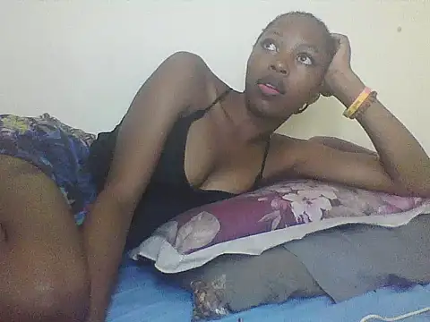 Snapshot of skylerviky chatting on 06-13-26, 06:39 skylerviky online show from 06-13-26, 06:39