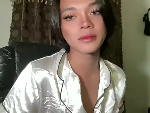 Snapshot of Justine0419 chatting on 06-10-26, 07:02 Justine0419 online show from 06-10-26, 07:02