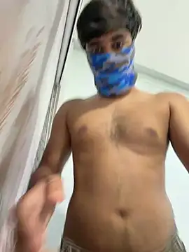 Snapshot of dreamy_boy chatting on 06-15-26, 06:43 dreamy boy online show from 06-15-26, 06:43