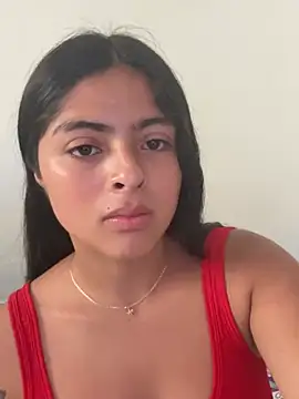 Snapshot of canelareina chatting on 06-18-26, 06:23 canelareina online show from 06-18-26, 06:23