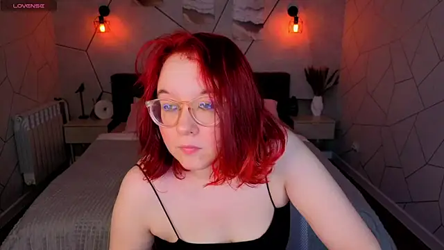 Snapshot of Aleks-casterrr chatting on 06-24-26, 05:12 Aleks-casterrr online show from 06-24-26, 05:12