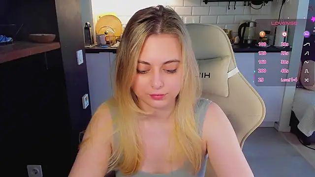 blonde kellyy online show from 06-23-26, 03:37