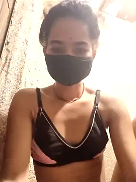 Snapshot of Kashish_love-143 chatting on 06-08-26, 01:55 Kashish love-143 online show from 06-08-26, 01:55
