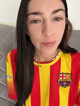 adrianaasoler online show from 06-09-26, 09:32