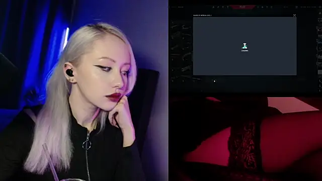 Snapshot of roxxyrowe chatting on 07-04-26, 10:05 roxxyrowe online show from 07-04-26, 10:05