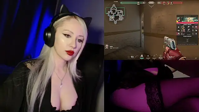 Snapshot of roxxyrowe chatting on 07-27-26, 09:00 roxxyrowe online show from 07-27-26, 09:00