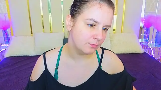 KatrinMilly online show from 06-19-26, 12:31